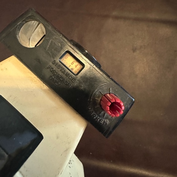 Vintage Polaroid camera - Picture 2 of 9